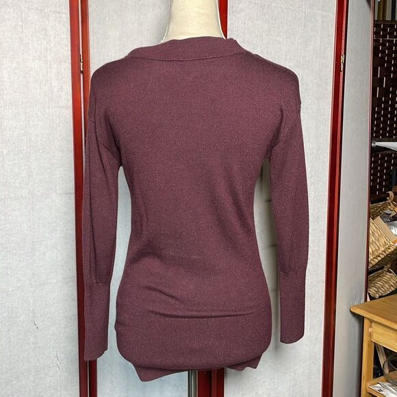 White House Black Market Elegant Plum Colored V-Neck Sweater (Size: XXS) - Picture 8 of 14